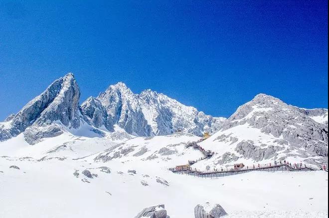 暢游云南，這12條經(jīng)典路線不能錯過！——走尋綺麗丹霞地貌，探秘古老傈僳民俗