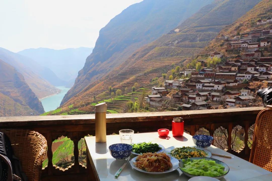 探秘懸崖古城，漫游桃源“海景”，這趟云南自駕奇幻之旅太好玩！