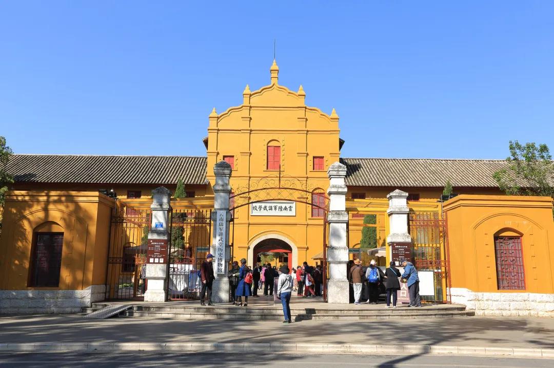 周末去一趟建水開啟一場特別的美食之旅。