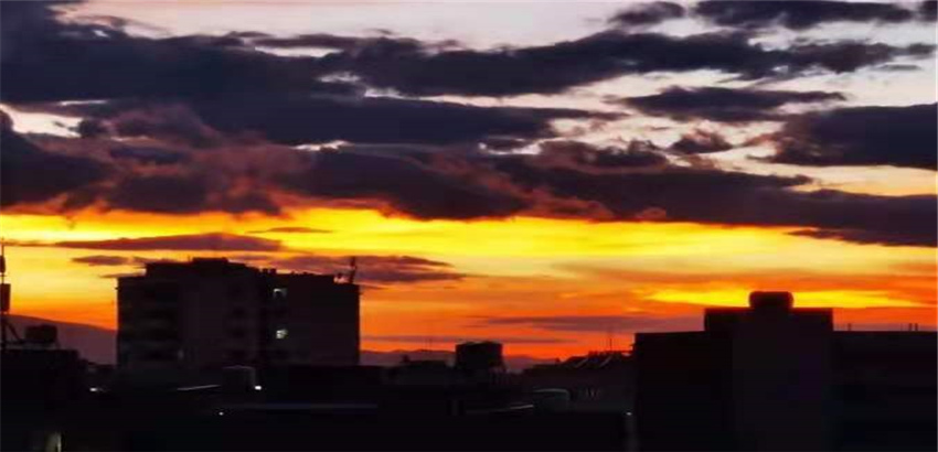 放下瑣碎，一起去看溫柔如夢(mèng)的天際線！