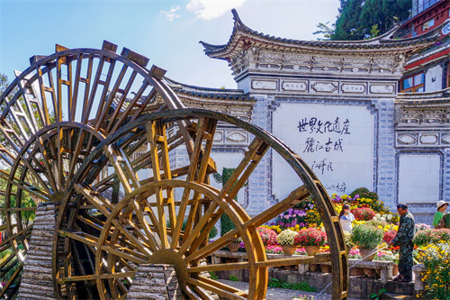 夜幕降臨，美在麗江古城