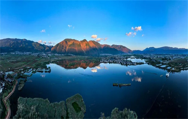 大理定制旅游【美麗大理】大理洱源也有一個(gè)“西湖”
